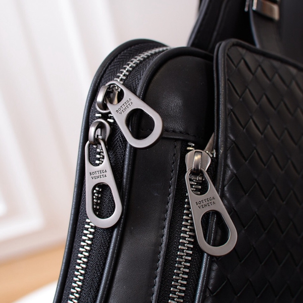 ボッテガヴェネタバッグ細部ディテール